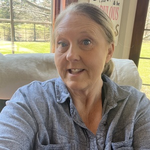 Tracy Ollech